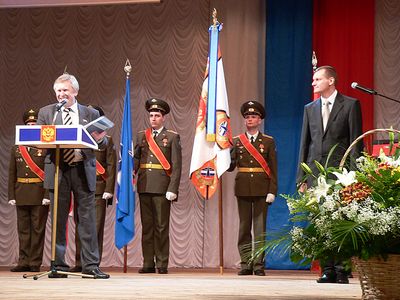 Приветственное выступление первого мэра города Мирный Корыгина Александра Алексеевича.