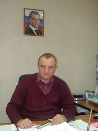Директор муниципального унитарного предприятия «Мирнинские городские электросети» Виктор Иванович Бугор